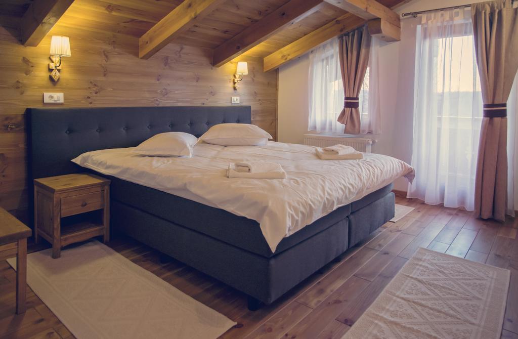 ホテル Samedru Măgura 部屋 写真